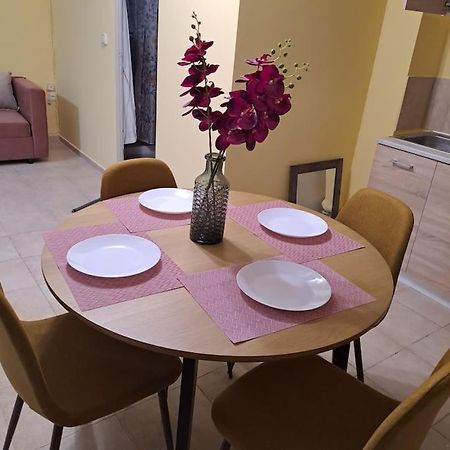 Zenia Home 1 Στην Καρδιά Της Πάτρας Patras Exterior foto